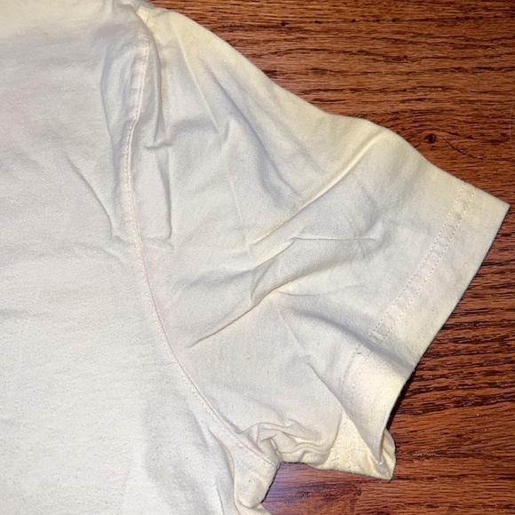 ✨HOST PICK✨ Men’s Tommy Hilfiger tshirt - Picture 6 of 6